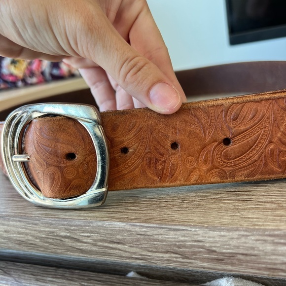 Lucky Brand Western-Style Leather Belt - Picture 3 of 5